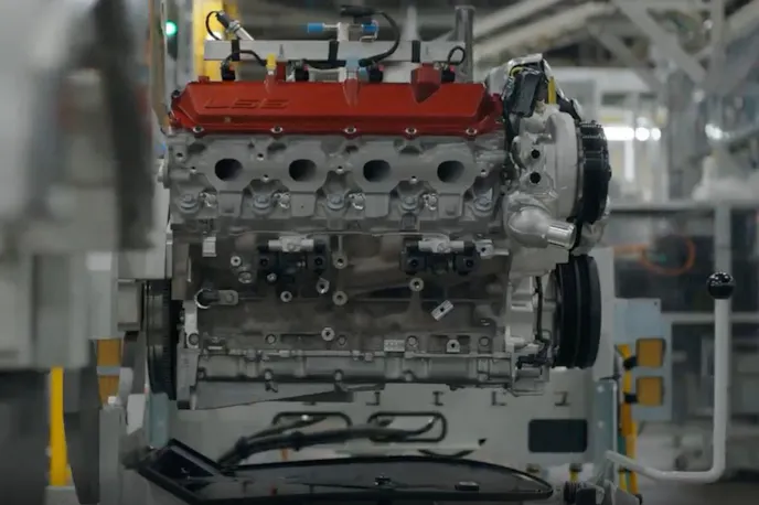 General Motors Flint Facility Builds The New LS6 V8