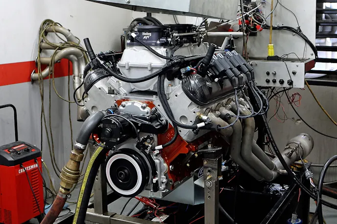 LS5.0 on the dyno with Holley EFI Dual Quad intake manifold
