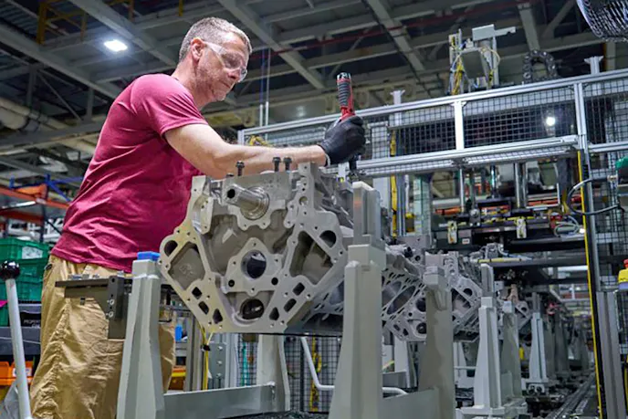 Chevrolet's new small block engine